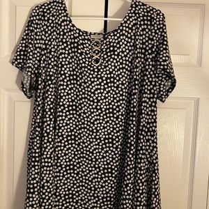 Women’s Avenue Flowy Blouse